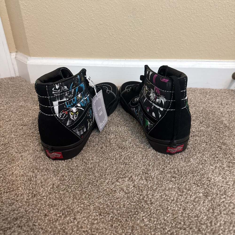 Vans x Disney 100 Villains Sk8-Hi Black High Top Shoes - Picture 4 of 5